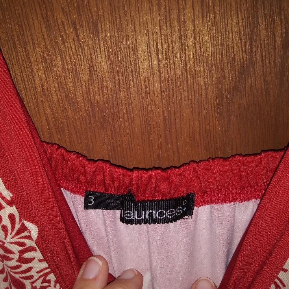 Red Tank - Picture 2 of 3